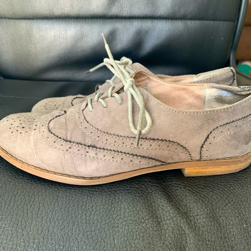 Women’s Shoes